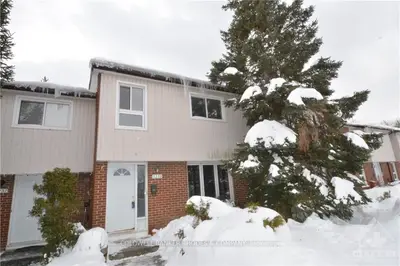 3239 BANNON Way 40, Blossom Park - Airport and Area, ON K1T 1T2