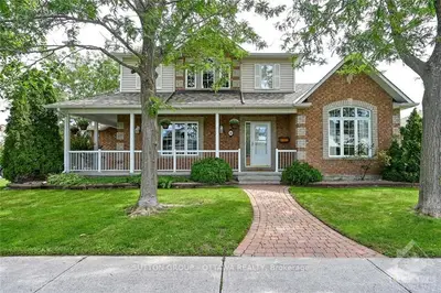 19 ALON Street, Stittsville - Munster - Richmond, ON K2S 1L2