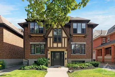 24 POWELL Avenue, Glebe - Ottawa East and Area, ON K1S 2A1