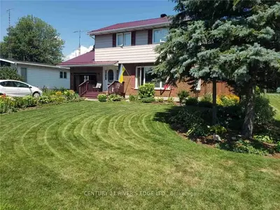 13 MERKLEY Street, South Dundas, ON K0C 1X0
