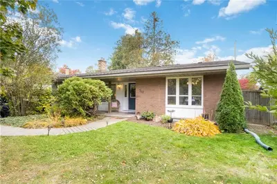 710 Farmington Avenue, Billings Bridge - Riverside Park And Area, On K1v 7h5