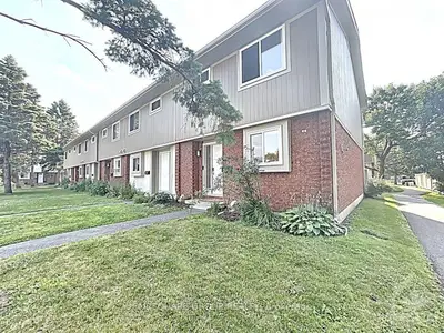 3917A OLD RICHMOND Road, Bells Corners and South to Fallowfield, ON K2H 8T9