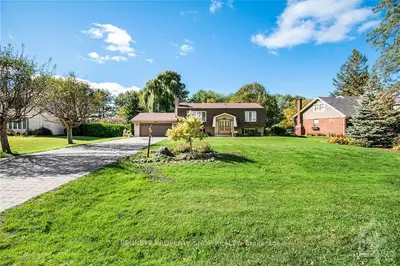 6494 BUNKER Road, Manotick - Kars - Rideau Twp and Area, ON K4M 1B3