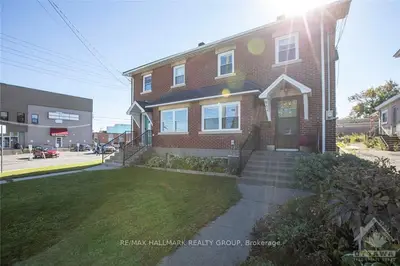 962 Gladstone Avenue, West Centre Town, On K1y 2j8