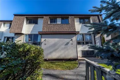 2640 Draper Avenue 10, Parkway Park - Queensway Terrace S And Area, On K2h 8v3