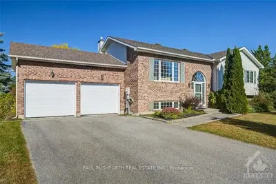 1602 Stanleyfield Crescent, Greely - Metcalfe - Osgoode - Vernon And Area, On K4p 1m7