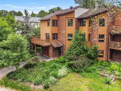 5 MAPLEHURST Avenue, Crystal Bay - Rocky Point - Bayshore, ON K2H 9G2