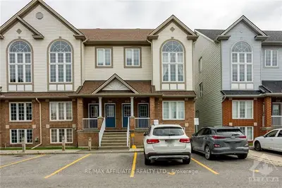 356 WIFFEN, Bells Corners and South to Fallowfield, ON K2H 1G4