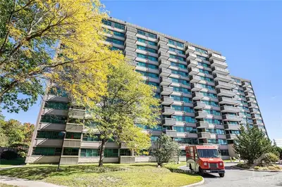 555 Brittany Drive 510, Manor Park - Cardinal Glen And Area, On K1k 4c5