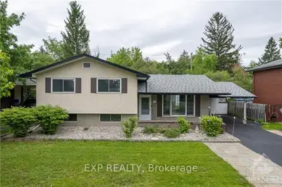 958 Harkness Avenue, Billings Bridge - Riverside Park And Area, On K1v 6p3