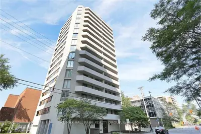 200 Bay Street 1401, Ottawa Centre, On K1r 7w8