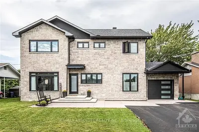 19 Parkside Crescent, Meadowlands - Crestview And Area, On K2g 3b6
