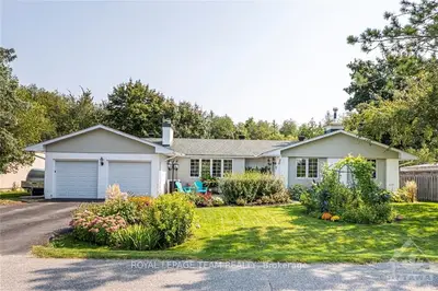 53 Cherrywood Drive, Bells Corners And South To Fallowfield, On K2h 6h1
