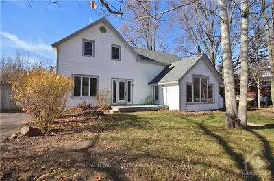 1844 South Russell Road, Russell, On K4r 1e5