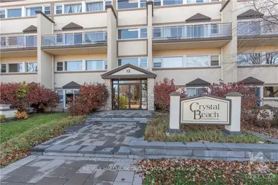 12 Corkstown Road 218, Crystal Bay - Rocky Point - Bayshore, On K2h 5b3