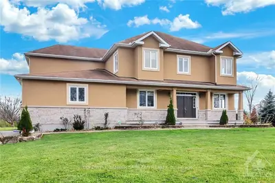 6378 Deer Valley Crescent, Greely - Metcalfe - Osgoode - Vernon And Area, On K4p 0a9
