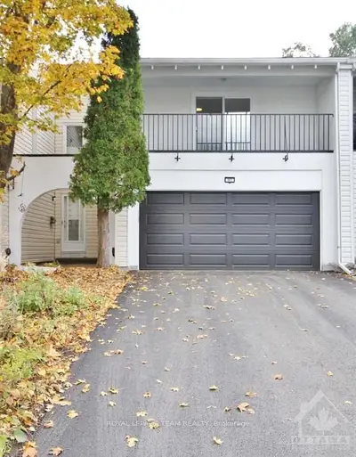 83 Grady Crescent, South Of Baseline To Knoxdale, On K2h 5s2