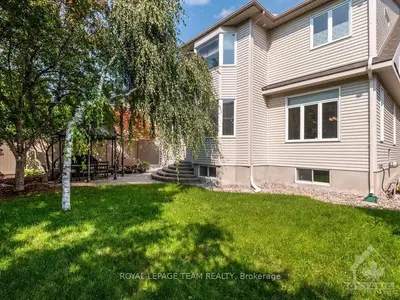 4156 Canyon Walk Drive, Blossom Park - Airport And Area, On K1v 1r2