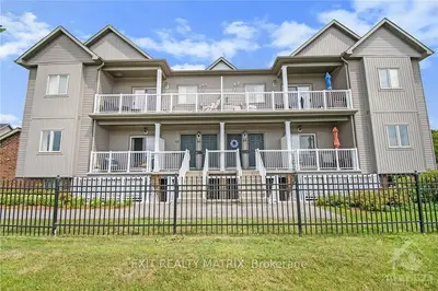 50 STERNES, Orleans - Cumberland and Area, ON K4A 0X8