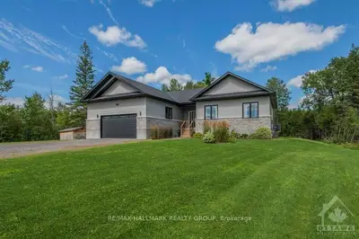 85 Stonewalk Drive, North Grenville, On K0g 1j0
