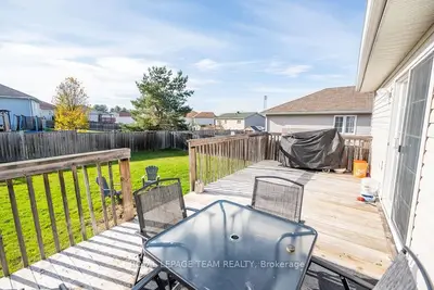 532 Macy Avenue, Laurentian Valley, On K8a 0a2