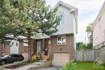 1563 Fisher Avenue 8, Mooneys Bay - Carleton Heights And Area, On K2c 1x5