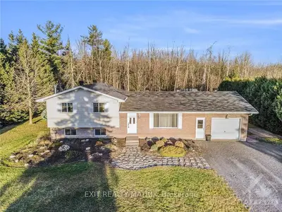 959 LIMOGES Road, The Nation, ON K0A 2M0
