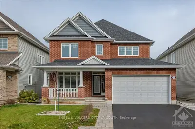 692 Willowmere Way, Blossom Park - Airport And Area, On K1t 0l5