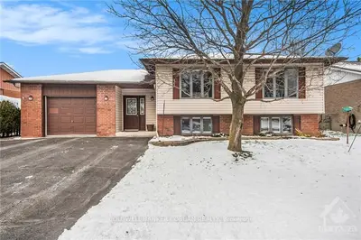 13 STREETERPETE Road, North Dundas, ON K0C 1H0