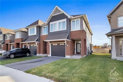 636 VIVERA Place, Stittsville - Munster - Richmond, ON K2S 2M9