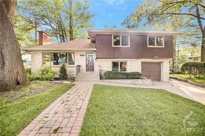 2027 WOODCREST Road, Alta Vista and Area, ON K1H 6H9