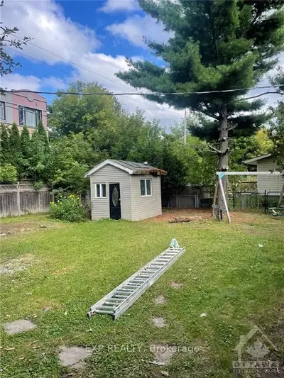 7 Stillwater Drive, Crystal Bay - Rocky Point - Bayshore, On K2h 5j9