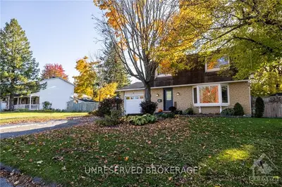 14 OWLSHEAD Road, Stittsville - Munster - Richmond, ON K0A 3P0