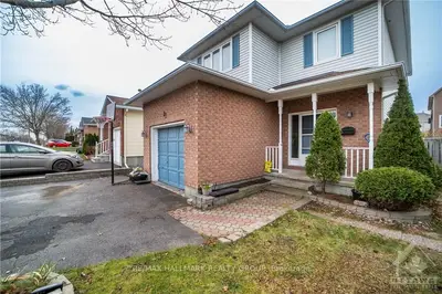 81 ALON Street, Stittsville - Munster - Richmond, ON K2S 1K7