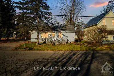 7779 Lawrence Street, Greely - Metcalfe - Osgoode - Vernon And Area, On K0a 3j0