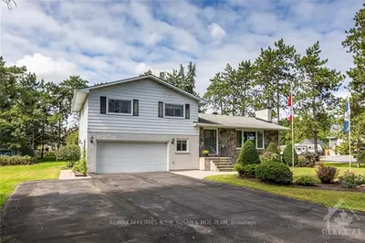 6110 James Bell Drive, Manotick - Kars - Rideau Twp And Area, On K4m 1b3