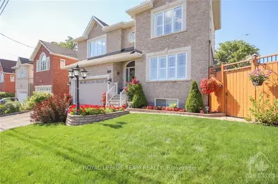 1653 ROSEBELLA Avenue, Blossom Park - Airport and Area, ON K1T 1E9