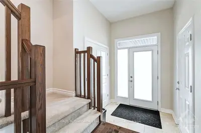 129 SHINNY Avenue, Kanata, ON K2S 1S3