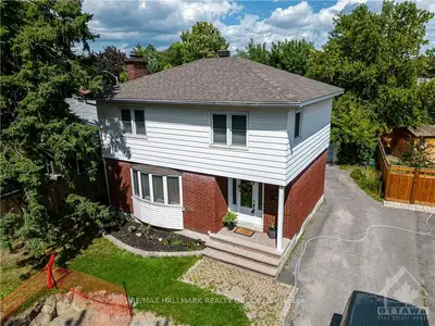 1091 BEDBROOKE Street, Belair Park - Copeland Park and Area, ON K2C 2R8