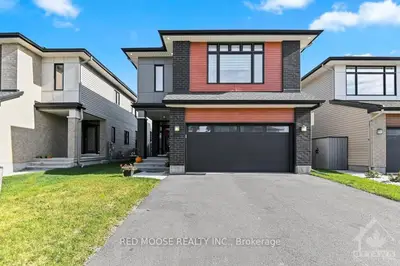 123 Scorpio Mews, Blossom Park - Airport And Area, On K4m 0k4