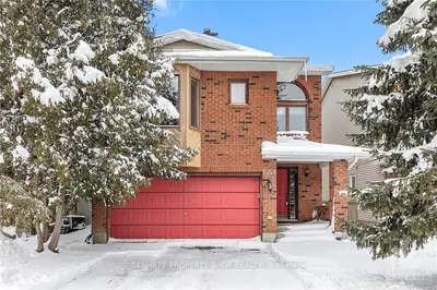 1458 THURLOW Street, Orleans - Cumberland and Area, ON K4A 1X4