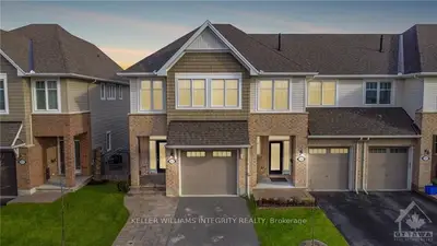 364 WARMSTONE Drive, Stittsville - Munster - Richmond, ON K2S 0W5