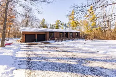 1497 HUNTMAR Drive, Carp - Huntley Ward, ON K0A 1L0