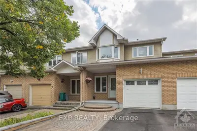 9 SCARLET Court, Hunt Club - South Keys and Area, ON K1T 3R6
