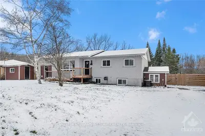 197 Clarchris Road, Tay Valley, On K7h 3c6