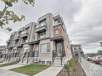 631 Makwa, Manor Park - Cardinal Glen And Area, On K1k 5a4