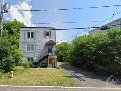 51 Jolliet Avenue, Vanier And Kingsview Park, On K1l 5h3