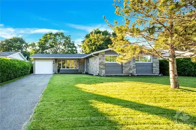 35 Harlowe Crescent, Crystal Bay - Rocky Point - Bayshore, On K2h 5n9