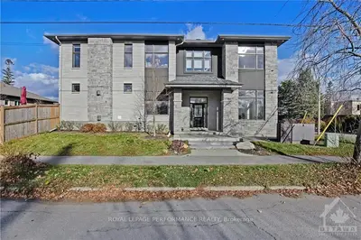 2284 Braeside Avenue, Alta Vista and Area, ON K1H 7J6
