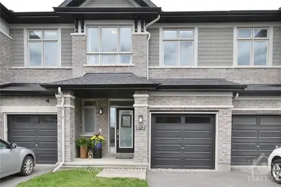 813 QUARTET Avenue, Blossom Park - Airport and Area, ON K1X 0C4